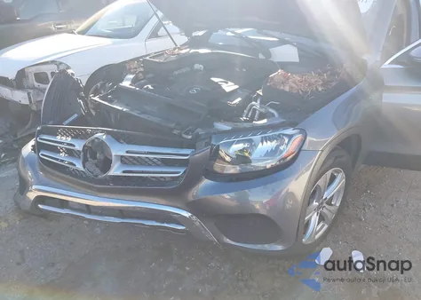 2017 Mercedes-Benz Glc 300 z USA, uszkodzony, nr VIN WDC0G4JB2HV010945